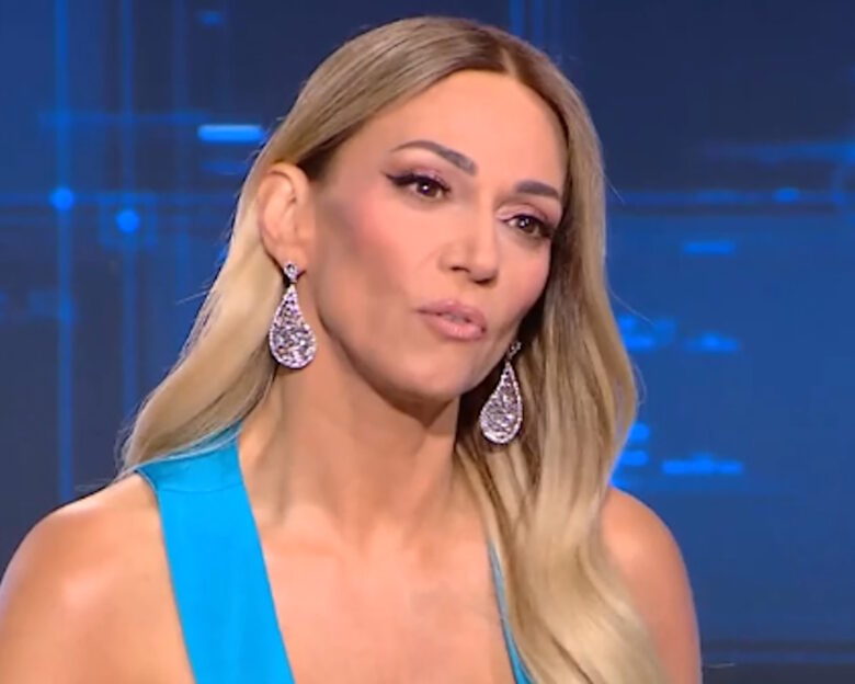 Έλλη Κοκκίνου: Το διαζύγιο, οι κρίσεις πανικού και το αυτοάνοσο νόσημα – «Πολλά ψέματα και πολύ κυνηγητό»