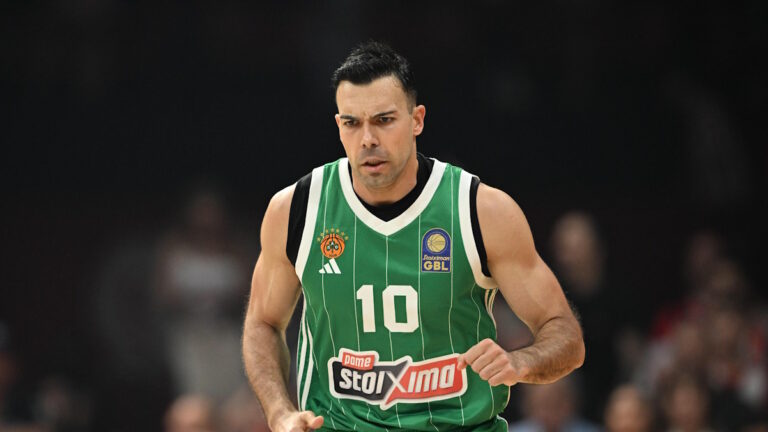 Ο Κώστας Σλούκας (ΦΩΤΟ ΑΝΤΩΝΗΣ ΝΙΚΟΛΟΠΟΥΛΟΣ