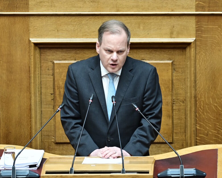 Ξεκινά σήμερα η Προκαταρκτική Επιτροπή για τον Κώστα Καραμανλή: Το χρονοδιάγραμμα και οι 26 βουλευτές που την απαρτίζουν