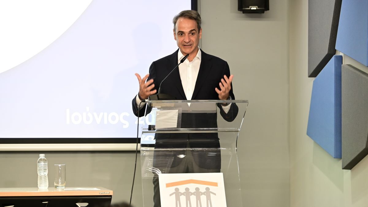 Ο Κυριάκος Μητσοτάκης στην παρουσίαση της νέας υπηρεσίας του ΕΟΠΥΥ