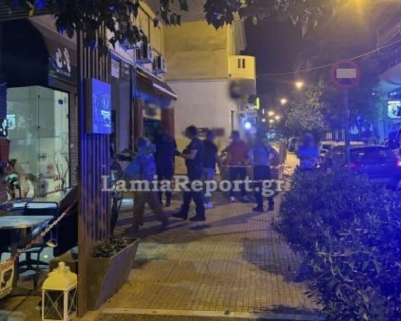 Άγριο έγκλημα στη Λαμία: Δολοφόνησαν ιδιοκτήτη καφετέριας – Τον βρήκαν μαχαιρωμένο μέσα σε λίμνη αίματος