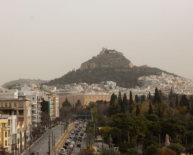 Σε 24ωρη επιφυλακή για φωτιές από την Κυριακή ο Δήμος Αθηναίων