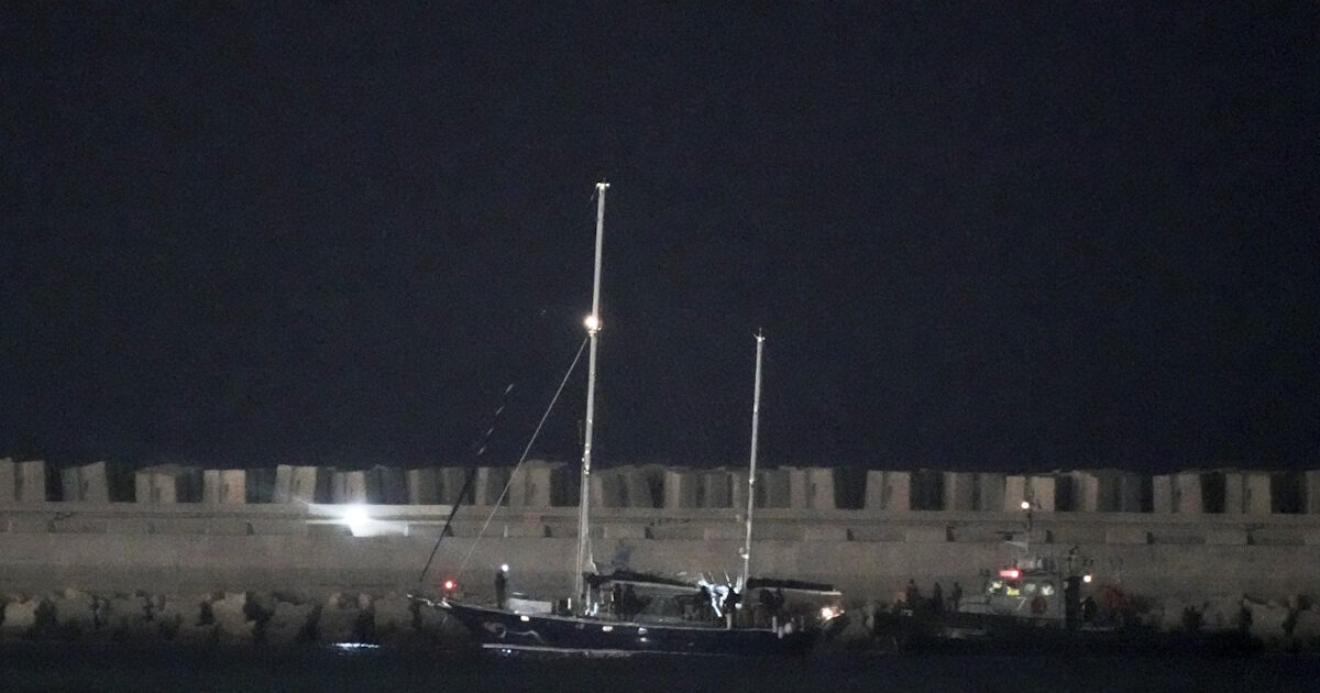 Madleen: arrived in Israel the sailboat heading to Gaza and captured by the army