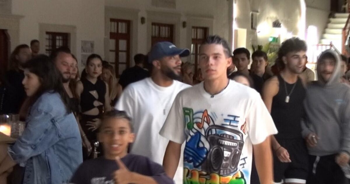 Marcelo is vacationing in Mykonos with his family