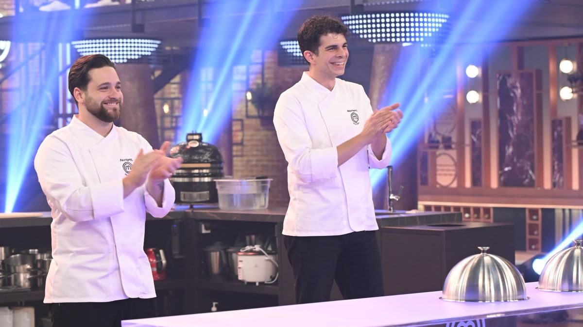 Οι δυο φιναλίστ του MasterChef: Λευτέρης Πέτρου και Νέστορας Νέστορας