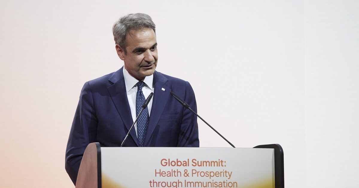 Ο Κυριάκος Μητσοτάκης μίλησε για την πολιομυελίτιδα της μητέρας του στη Σύνοδο του Ιδρύματος Γκέιτς