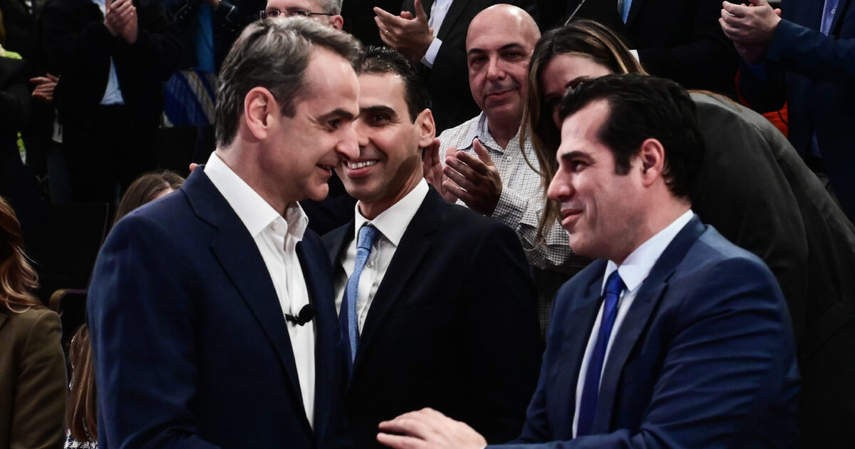 Πώς ο Κυριάκος Μητσοτάκης κατέληξε στους Πλεύρη, Θεοχάρη, Ανδριανό και Δερμεντζόπουλο: Το ταξίδι στα Χανιά που δεν έγινε και το κρίσιμο νομοσχέδιο για το Μεταναστευτικό
