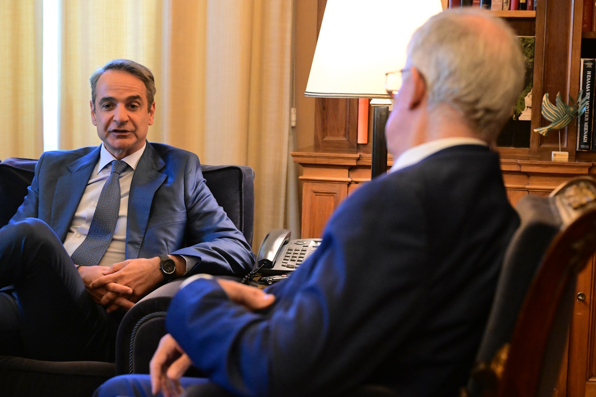 Συνάντηση του Προέδρου της Δημοκρατίας Κώστα Τασούλα με τον Πρωθυπουργό Κυριάκο Μητσοτάκη