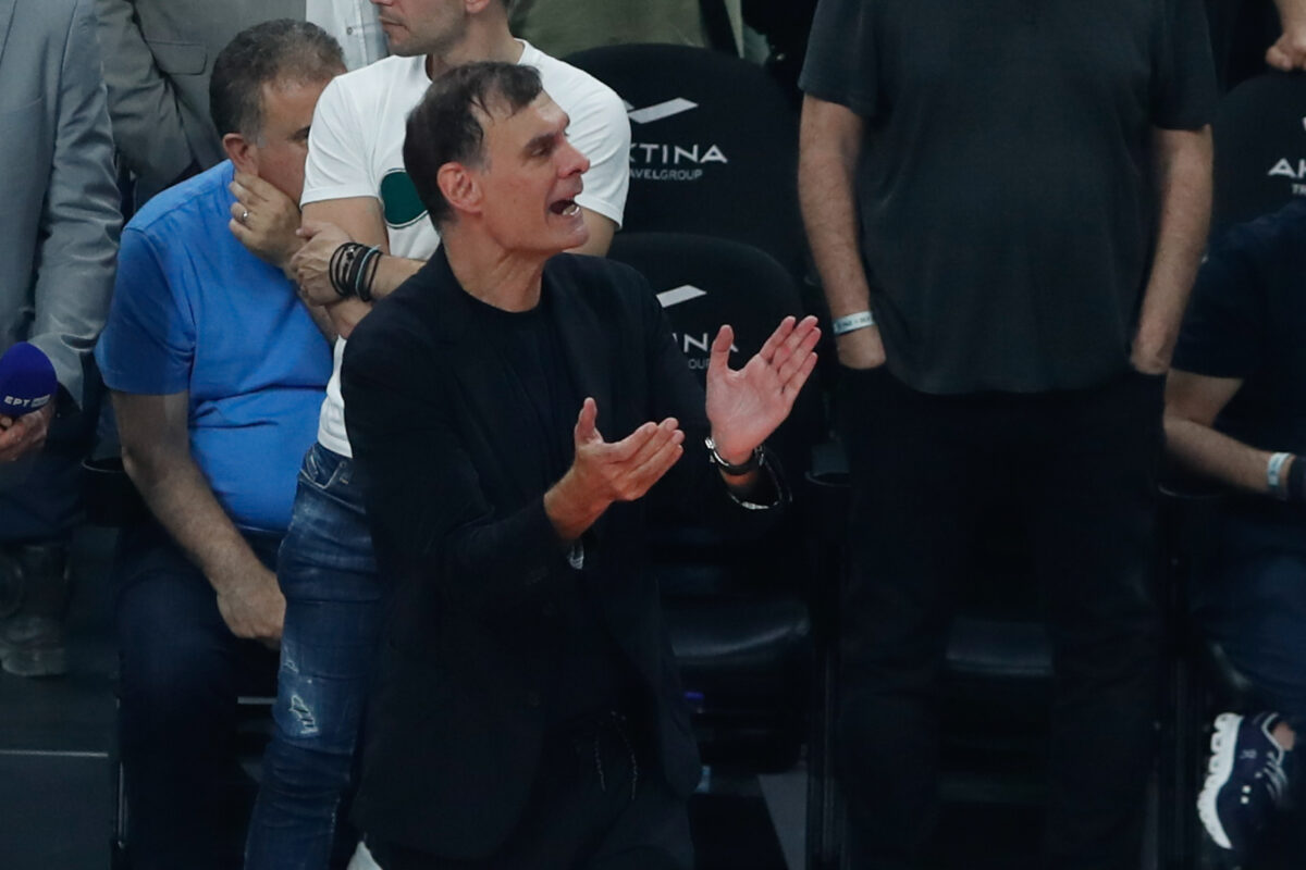O Γιώργος Μπαρτζώκας