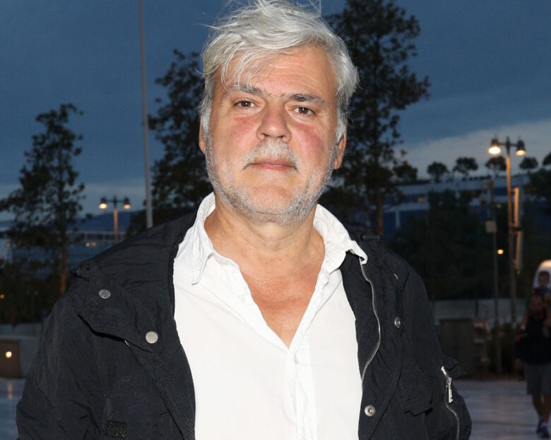Νίκος Καραθάνος: Η εξομολόγηση για τον Νίκο Κούρκουλο – «Έρχεται και μου λέει “ποιος σε πείραξε αγόρι μου; Εγώ είμαι εδώ”»