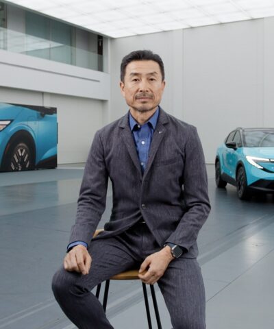 Nissan LEAF 2025