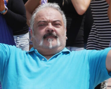 Στήβ Ντούζος