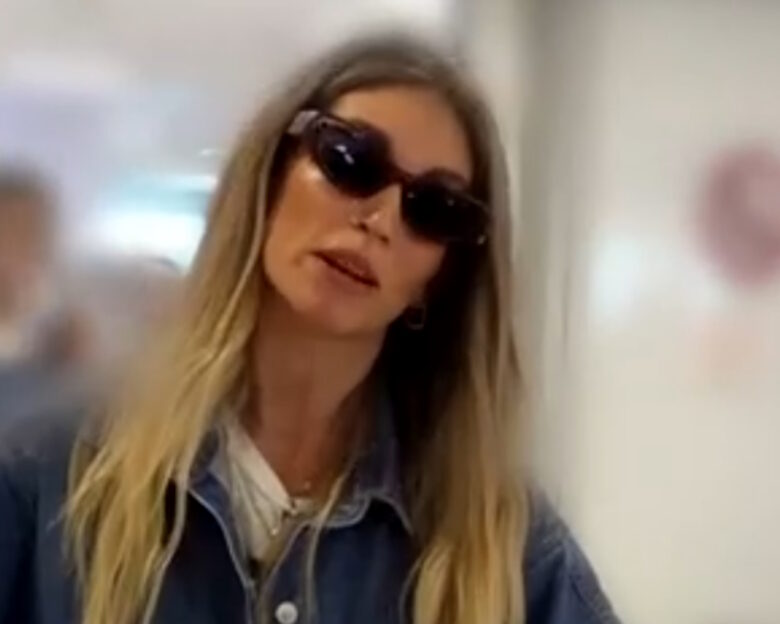 Αθηνά Οικονομάκου: Ξέσπασμα στο αεροδρόμιο – «Κάτι είχαμε πει και θεωρώ ότι έπρεπε να το σεβαστείτε»