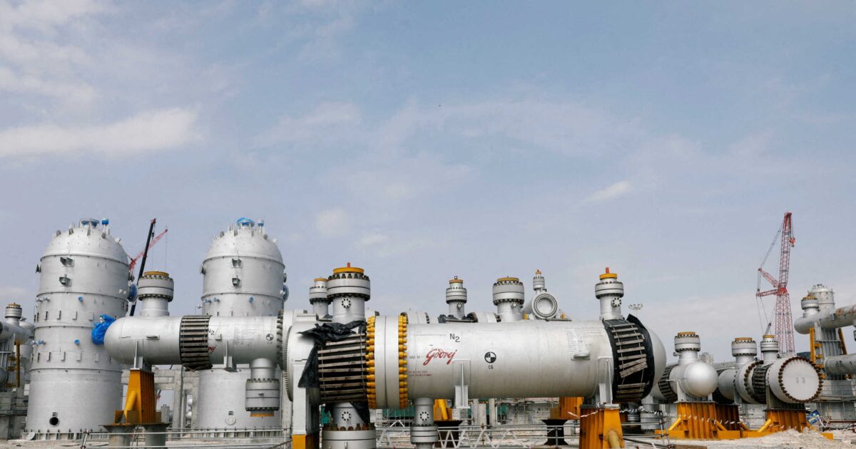 In double clicks energy prices consecutive time: After current, possible increases in gasoline
