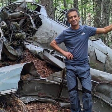 Ο ορειβάτης που έπεσε στον γκρεμό μετά από επίθεση αρκούδας