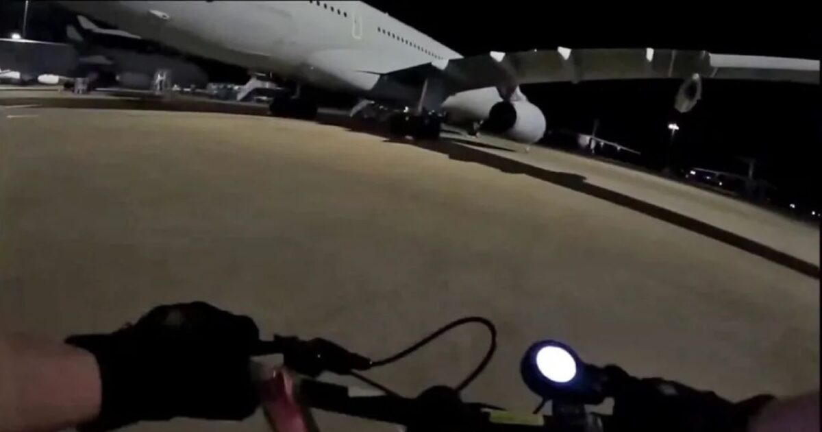 Britain: Philopalaistinans invaded the RAF base and vandalized aircraft