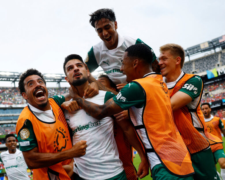 Παλμέιρας – Αλ Αχλί 2-0: Οι Βραζιλιάνοι έκαναν επίδειξη δύναμης προς τα νοκ-άουτ, στο Παγκόσμιο Κύπελλο Συλλόγων