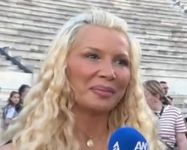 Πάολα για Βασίλη Καρρά: Η στιγμή που «έσπασε» η φωνή της – «Με αγαπούσε και ο ίδιος πολύ»