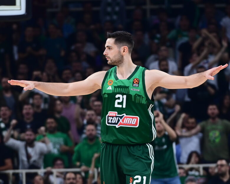 Ιωάννης Παπαπέτρου: H μετακίνηση από τον Ολυμπιακό στον Παναθηναϊκό, οι δύσκολές στιγμές και ο σοβαρός τραυματισμός