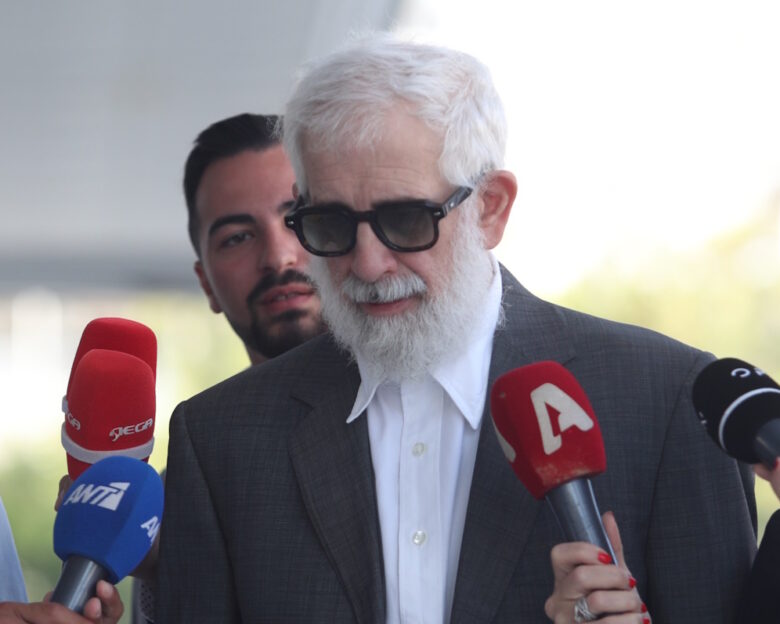 Δίκη Φιλιππίδη: Επεισοδιακή αυλαία με την απολογία του ηθοποιού: Ξέσπασε σε κλάματα και ούρλιαζε «δεν είμαι βιαστής»