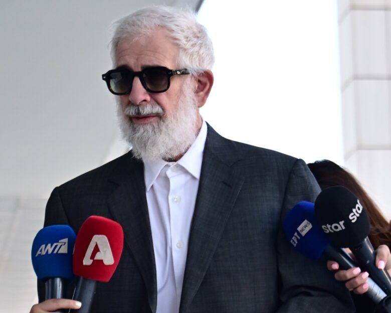 Δίκη Φιλιππίδη: Πυρά του ηθοποιού στην απολογία του κατά του ΣΕΗ – «Οργανωμένες οι καταγγελίες, ήθελαν τα χρήματα και τις δουλειές»