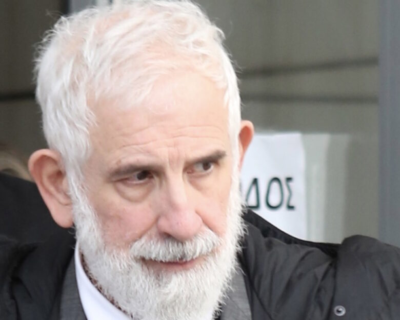 Καταθέτουν οι μάρτυρες υπεράσπισης στη δίκη του Πέτρου Φιλιππίδη – «Θα φωτίσουν την προσωπικότητα του», δήλωσε ο δικηγόρος του