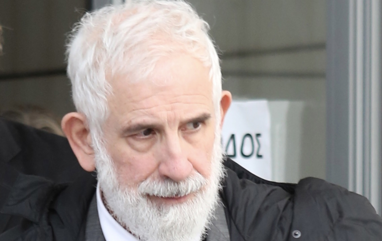 Ο Πέτρος Φιλιππίδης
