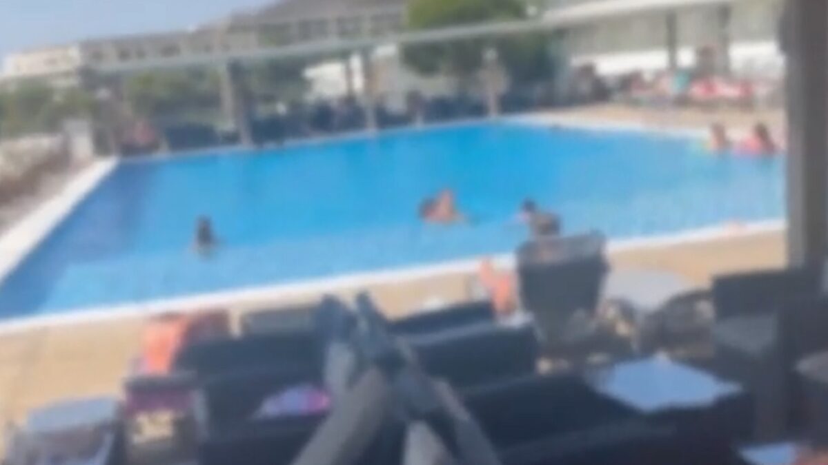 Πισίνα ξενοδοχείου