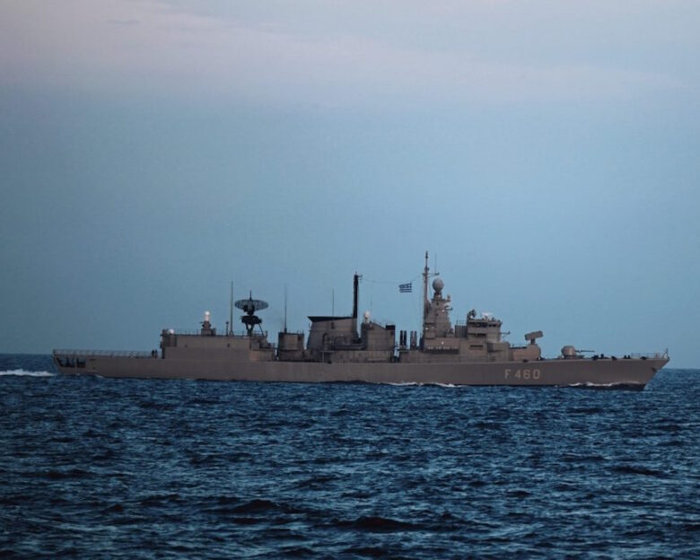 Πολεμικό Ναυτικό: Ισχυρό μήνυμα ετοιμότητας οι δοκιμές όπλων – Στο προσκήνιο οι φρεγάτες MEKO, Belharra και Bergamini