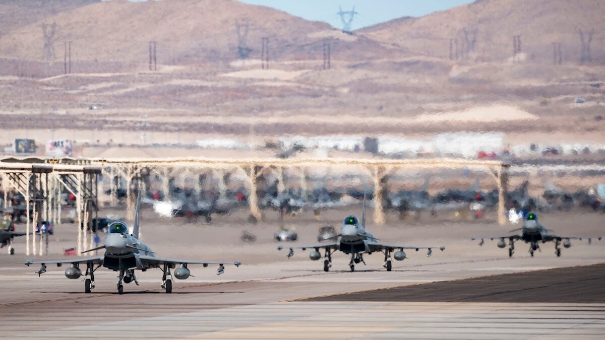 Βρετανικά μαχητικά αεροσκάφη Eurofighter Typhoon