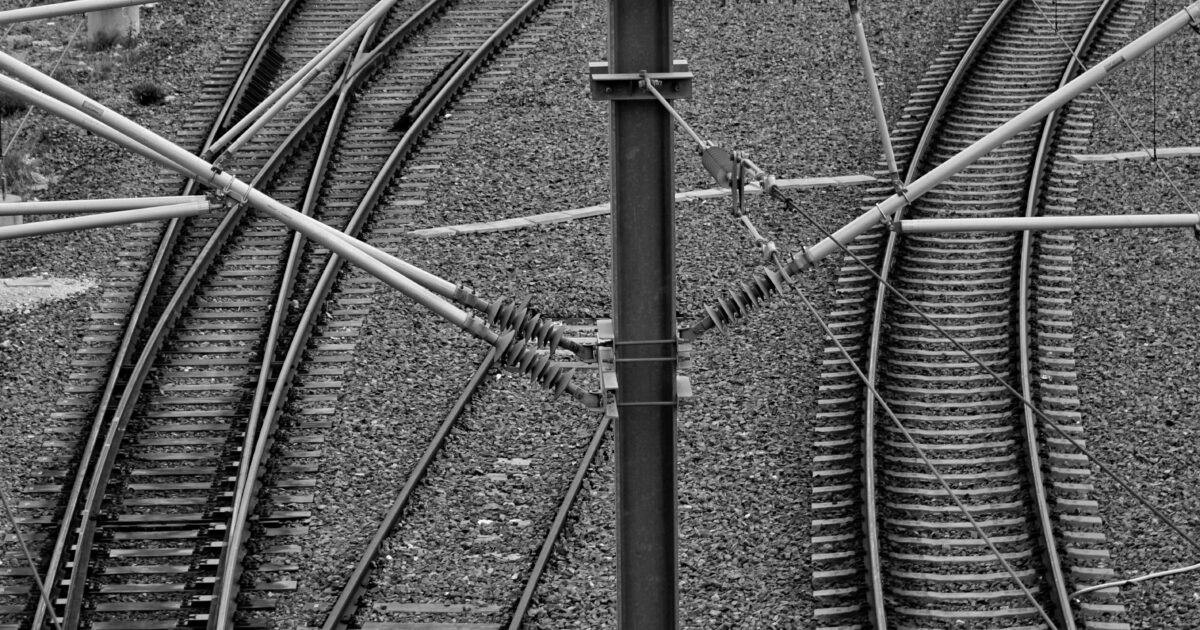 Hellenic Train: Trains were immobilized due to power failure in the section between Piraeus – Lower Acharnes