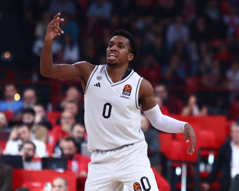 Euroleague για την περιφέρεια του Παναθηναϊκού μετά την απόκτηση του Τι Τζέι Σορτς: Τρία κεφάλια, ένα τέρας
