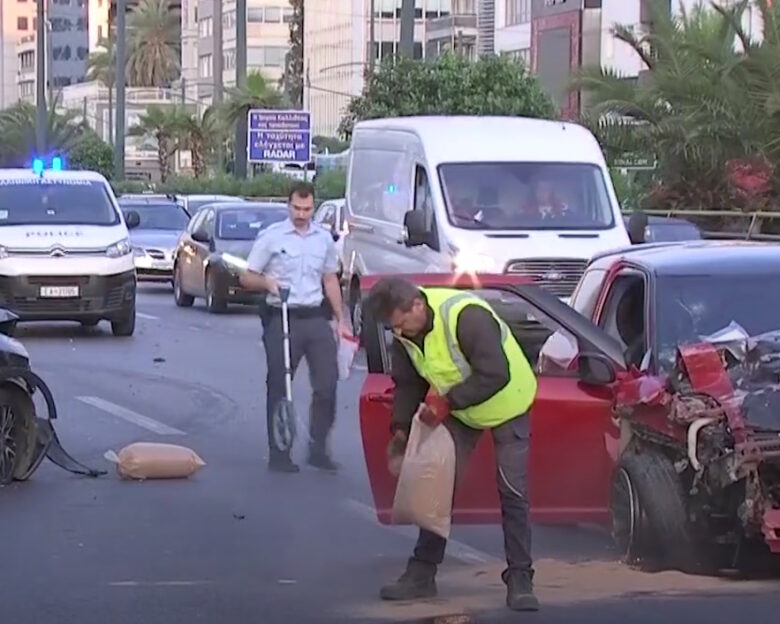 Τροχαίο στη Λεωφόρο Συγγρού: Κλειστές οι δυο λωρίδες κυκλοφορίας