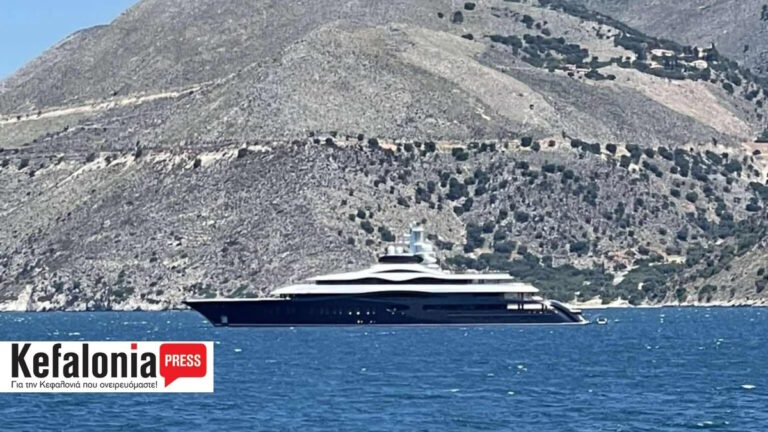 Το γιοτ του Μαρκ Ζούκερμπεργκ ανοιχτά της Κεφαλονιάς