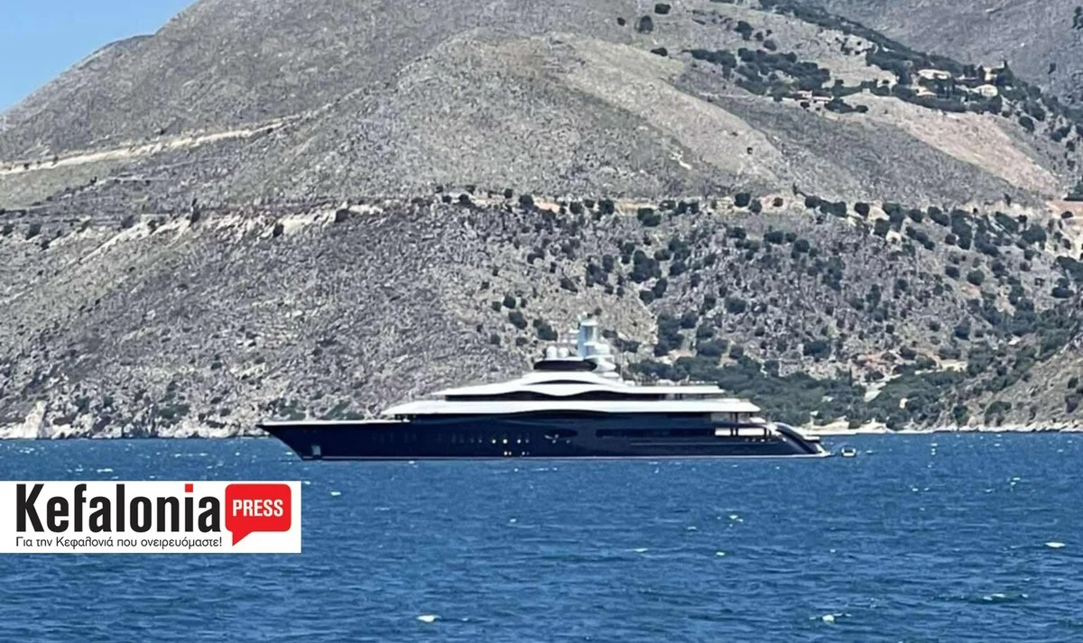 Το γιοτ του Μαρκ Ζούκερμπεργκ ανοιχτά της Κεφαλονιάς