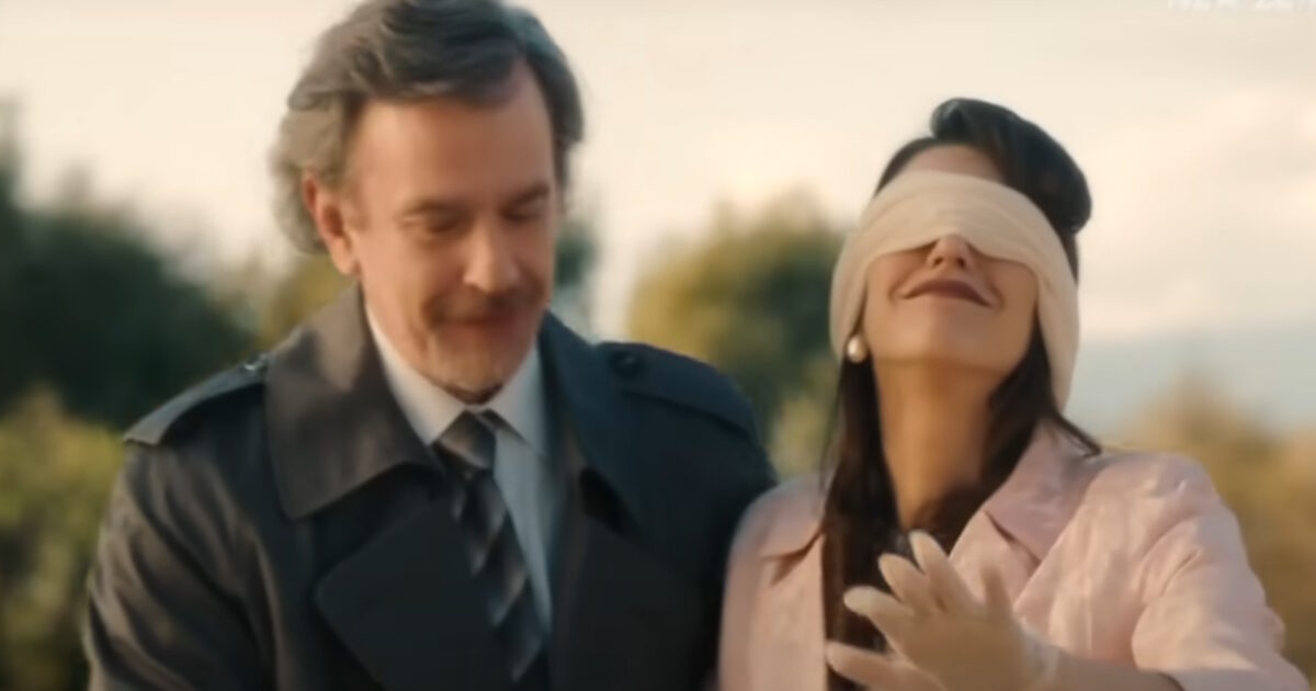 Το σπίτι δίπλα στο ποτάμι: Το δυνατό καστ, η ιστορία και όσα πρέπει να ξέρεις για τη νέα σειρά του Alpha