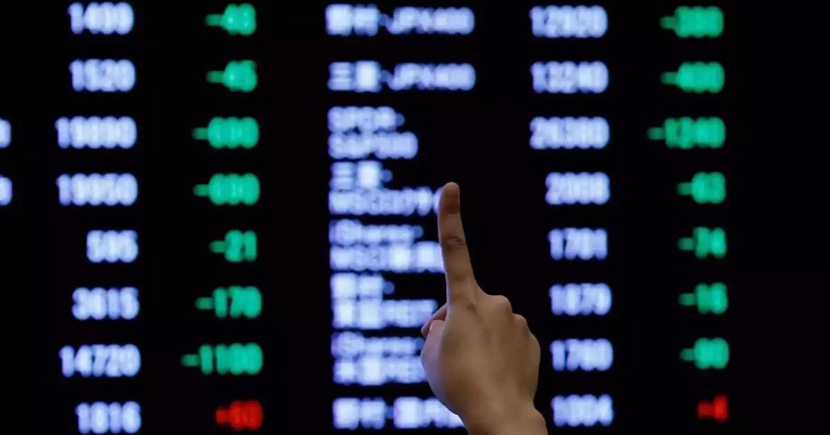 Strong Investment Footprint: International Investors have increased their positions by $ 16.5 billion in Greek bonds and shares over the past two years