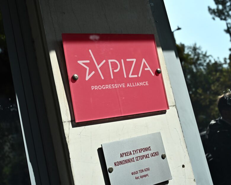 Επίθεση ΣΥΡΙΖΑ σε Μητσοτάκη για «εξωτερική πολιτική μέσω Facebook» – «Υπάρχει σοβαρό πρόβλημα»