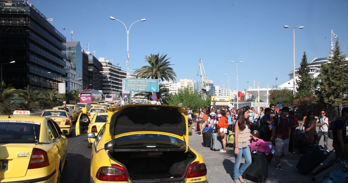Another taxi driver was arrested for passenger over -indebtedness in the port of Piraeus – charged four times value