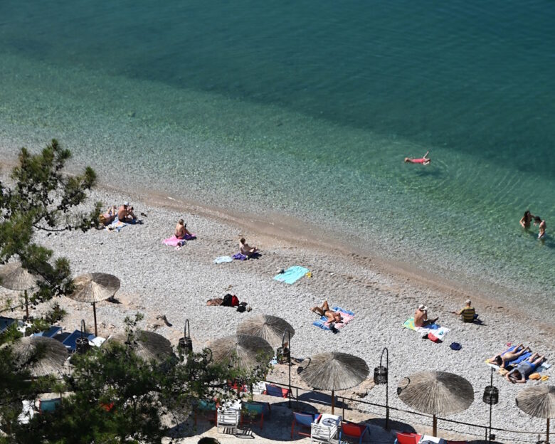 Καιρός αύριο: Καύσωνας με υψηλές θερμοκρασίες που θα φτάσουν τους 37 βαθμούς Κελσίου