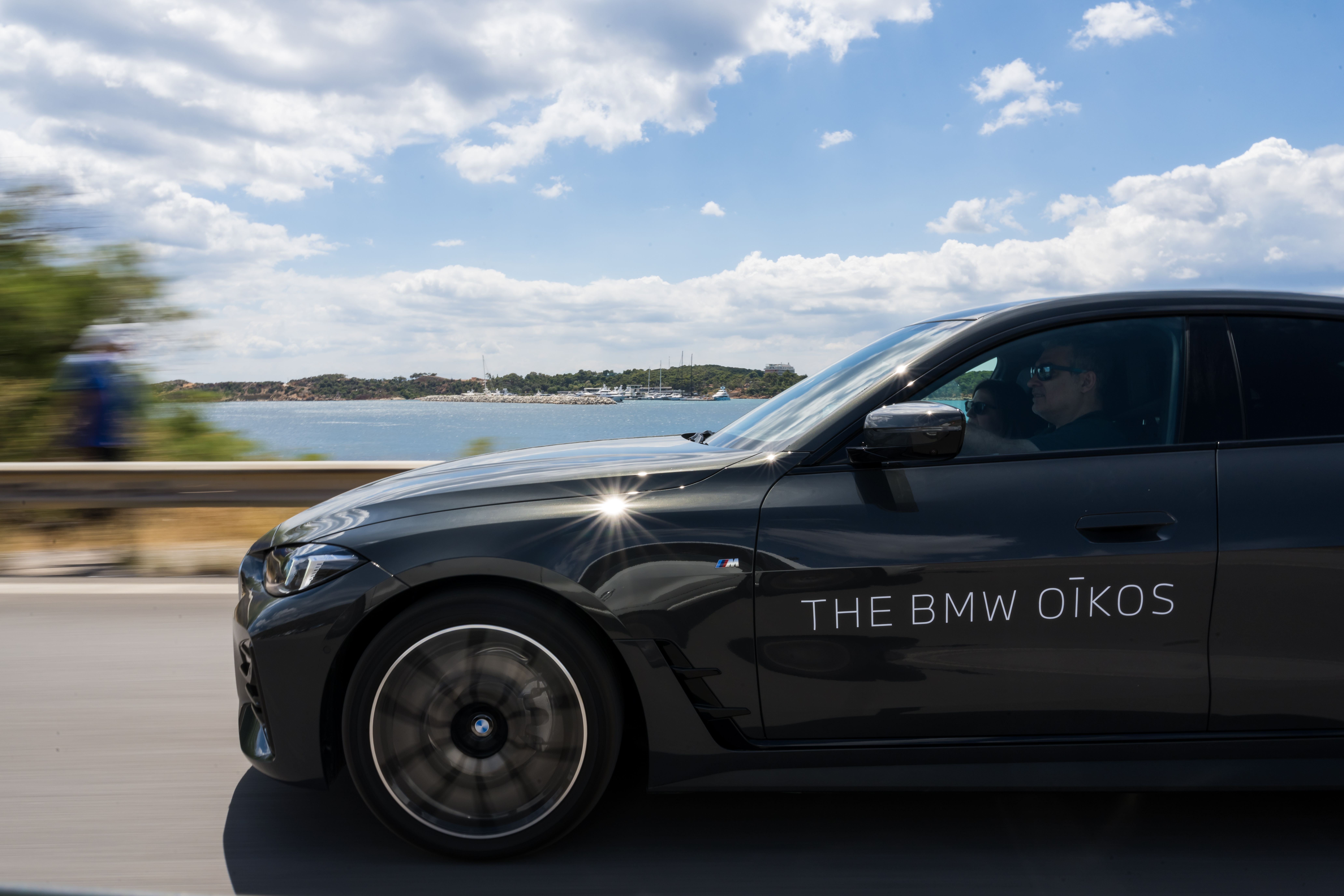 «The BMW Oikos»: Καινοτομία και πολυτέλεια από την BMW στην Αθηναϊκή Ριβιέρα