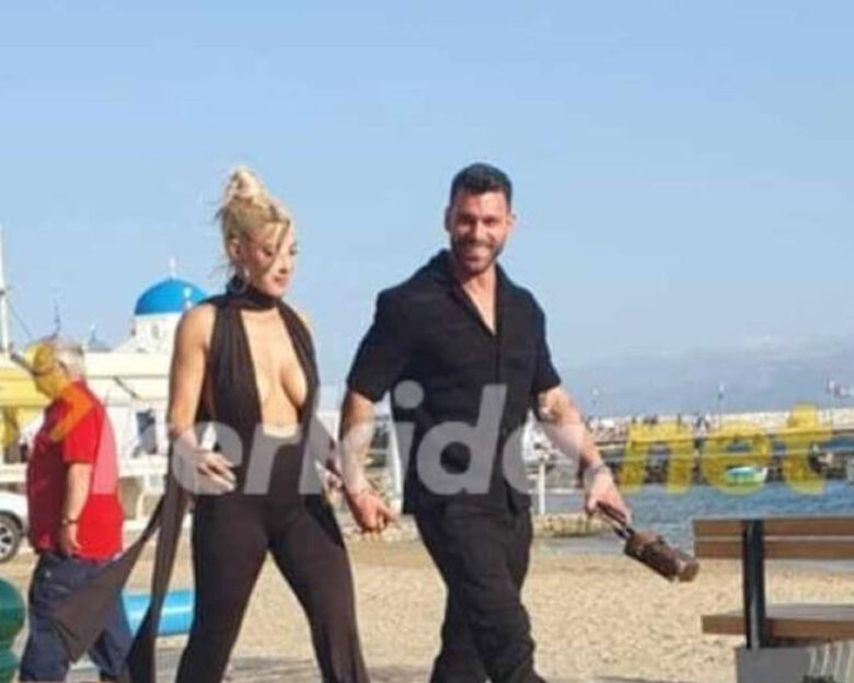 Ιωάννα Τούνη και Στάθης Σχίζας χέρι χέρι και χαμογελαστοί στη Μύκονο