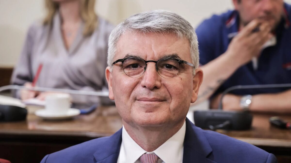 Πάνος Τσακλόγλου