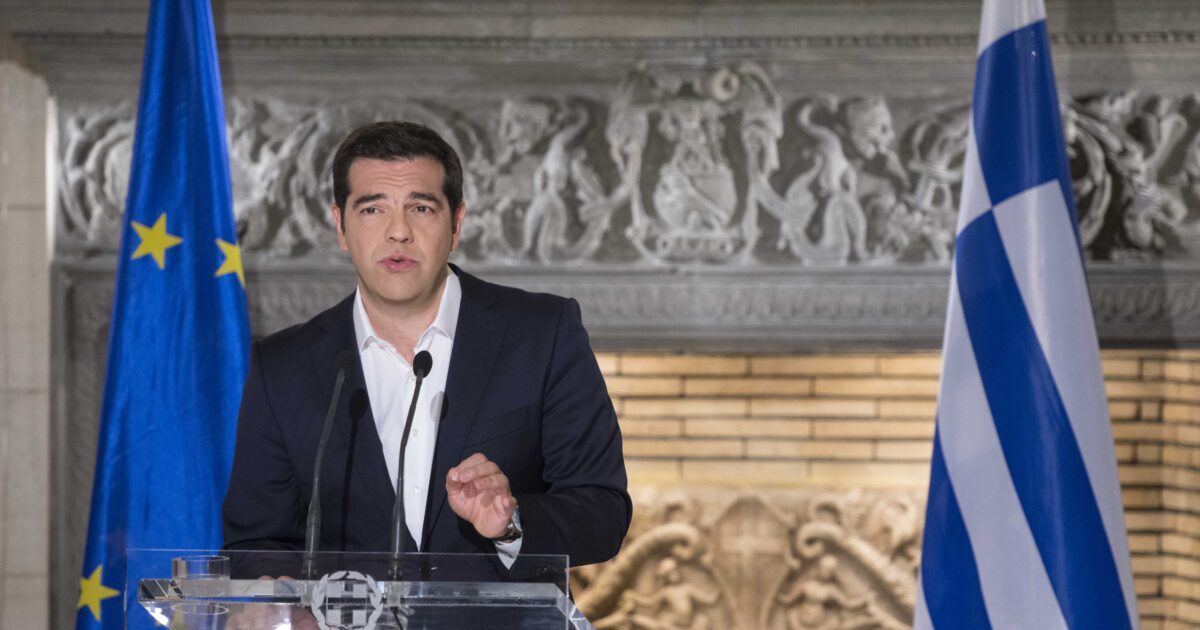 Πόλεμος ΝΔ -ΣΥΡΙΖΑ για τα 10 χρόνια από το δημοψήφισμα