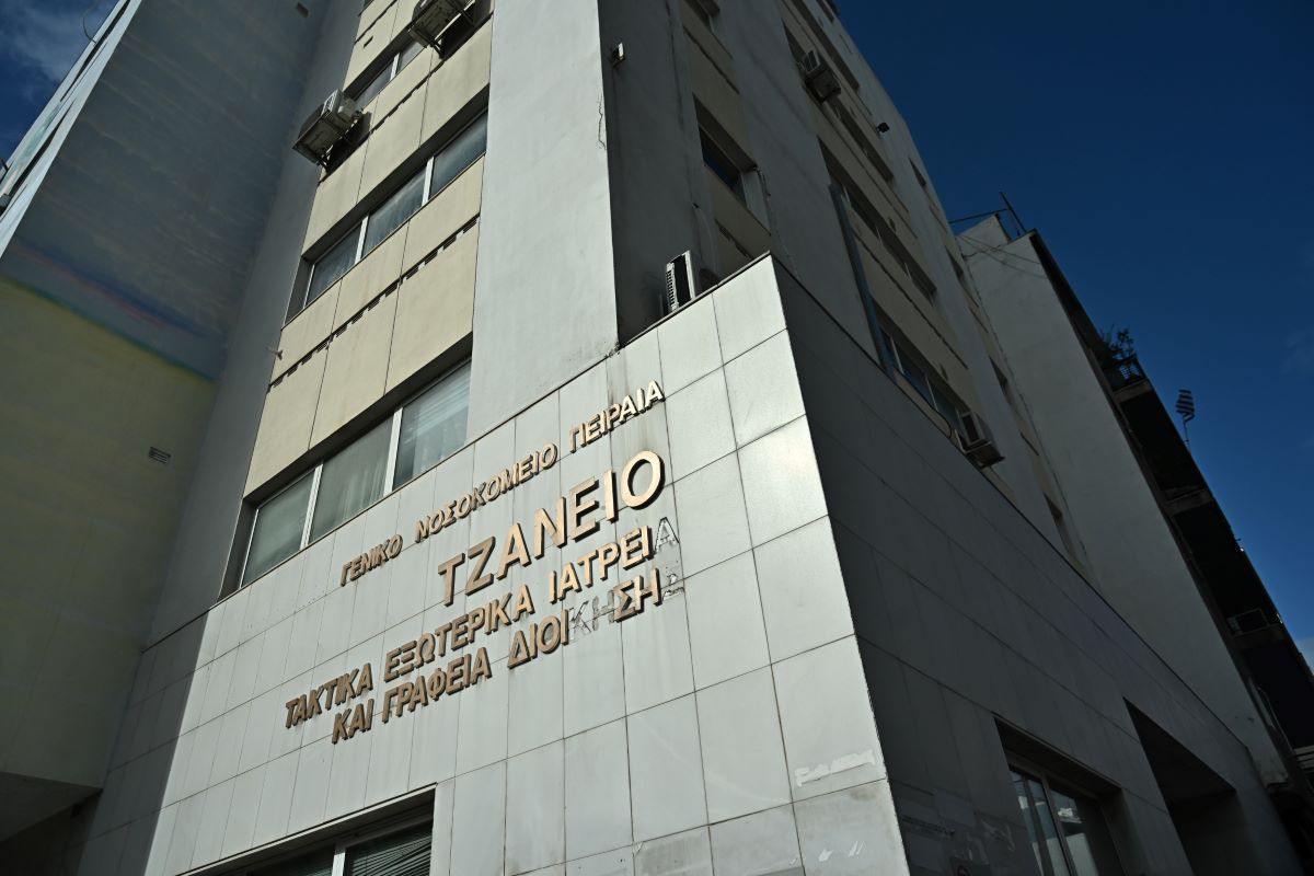 ΚΩΣΤΑΣ ΤΖΟΥΜΑΣ