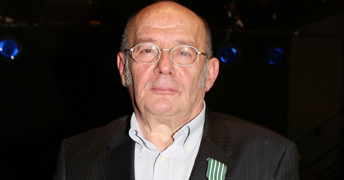 Vassilis Papavassiliou: On Wednesday, June 11th, the funeral of the great director who “passed away”
