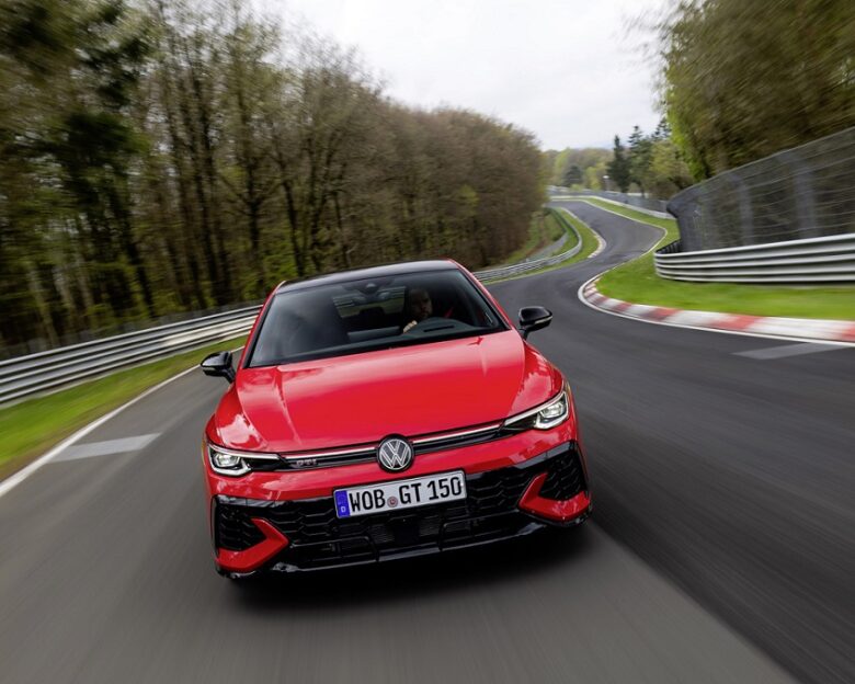 VW: Το ισχυρότερο GTI παραγωγής κατευθείαν από την «πράσινη κόλαση»