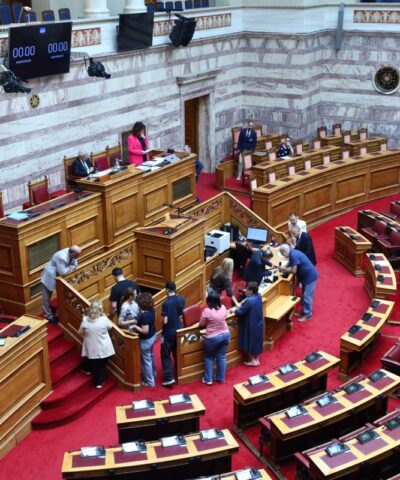 Η αίθουσα της Ολομέλειας της Βουλής