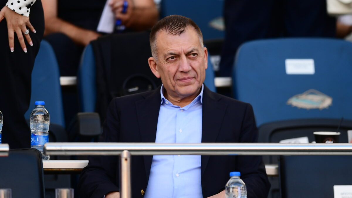Ο Γιάννης Βρούτσης
