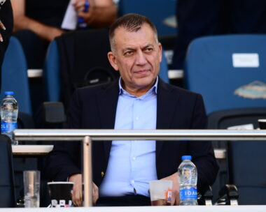 Ο Γιάννης Βρούτσης